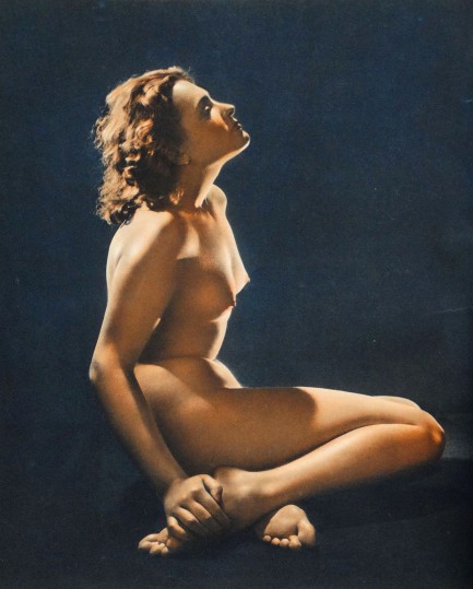 Anne Baxter Nude.