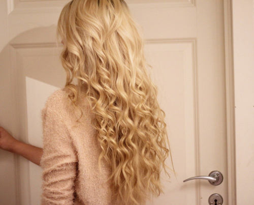 Girl with curly blonde hair tumblr
